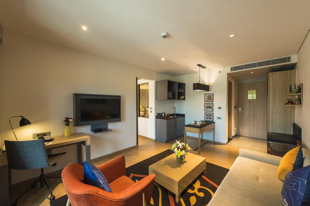 Grand Mercure Mysore - An Accor Brand Zewnętrze zdjęcie A suite at the hotel