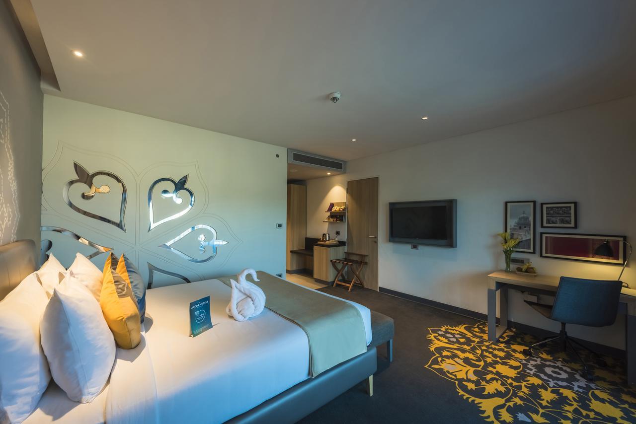 Grand Mercure Mysore - An Accor Brand Zewnętrze zdjęcie