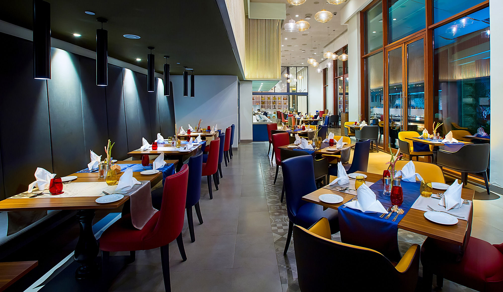 Grand Mercure Mysore - An Accor Brand Zewnętrze zdjęcie The interior of the restaurant